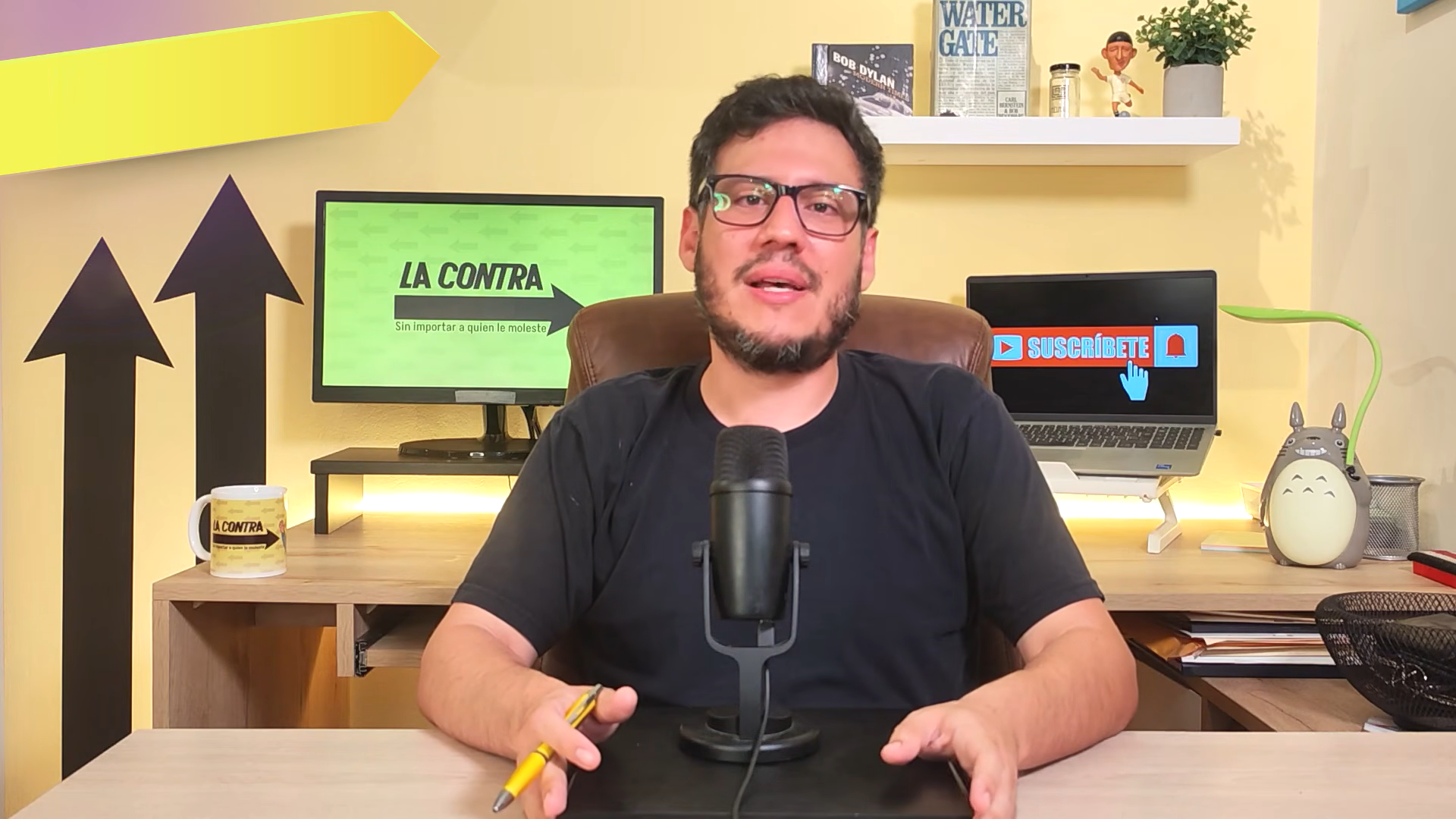 Incluyen a periodista en investigación fiscal tras informe sobre compañía aérea